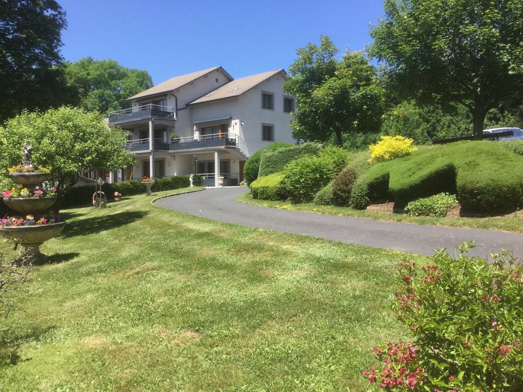 Logis Hotel Le Relais Du Bois Vialotte Le Chambon-sur-Lignon Exterior foto